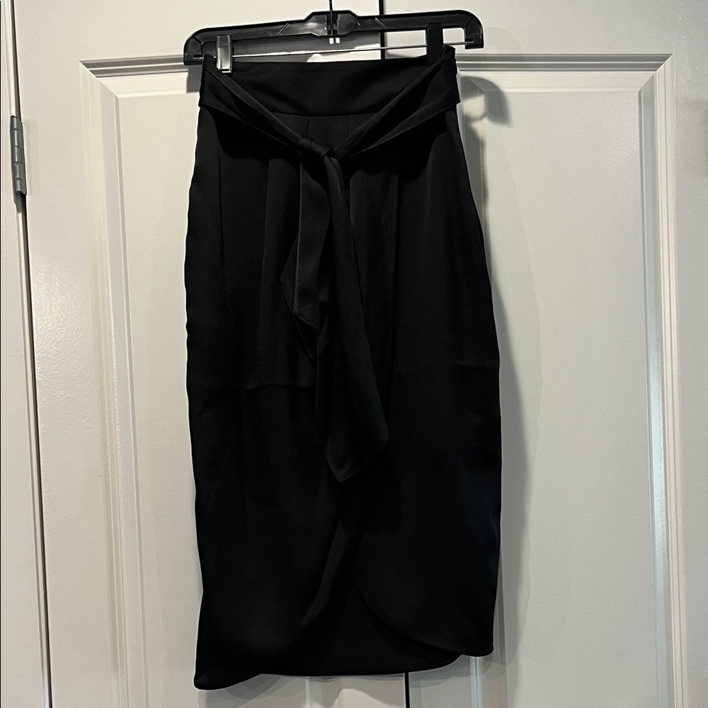 Express Black High Waisted Belted Satin Wrap Midi Skirt size 00 NEW NWT - Picture 5 of 10